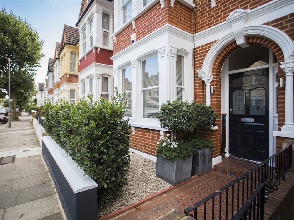 Parklands B&B Londra Dış mekan fotoğraf